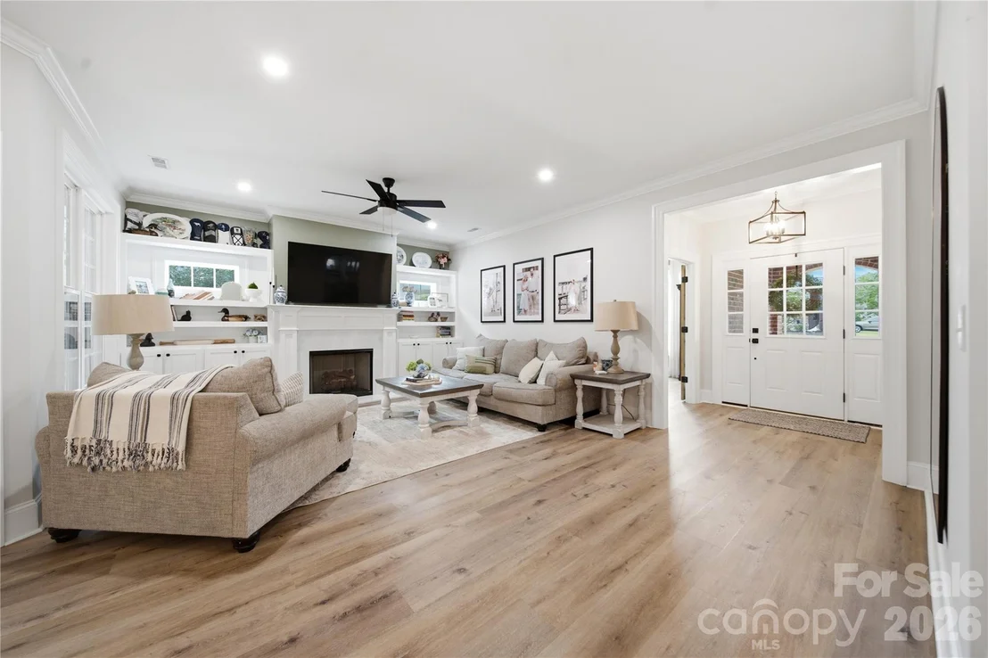 Photo of 531 Buckview Lane