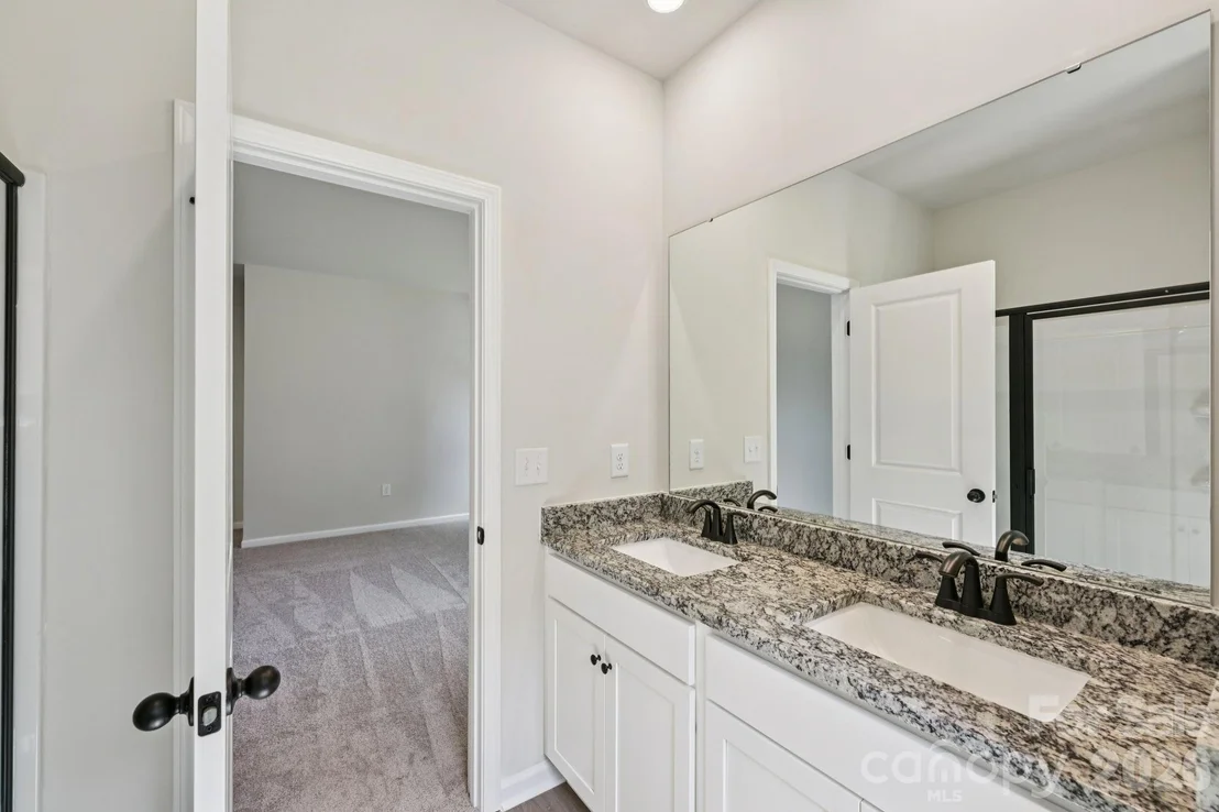 Photo of 702 Willow Estates Drive