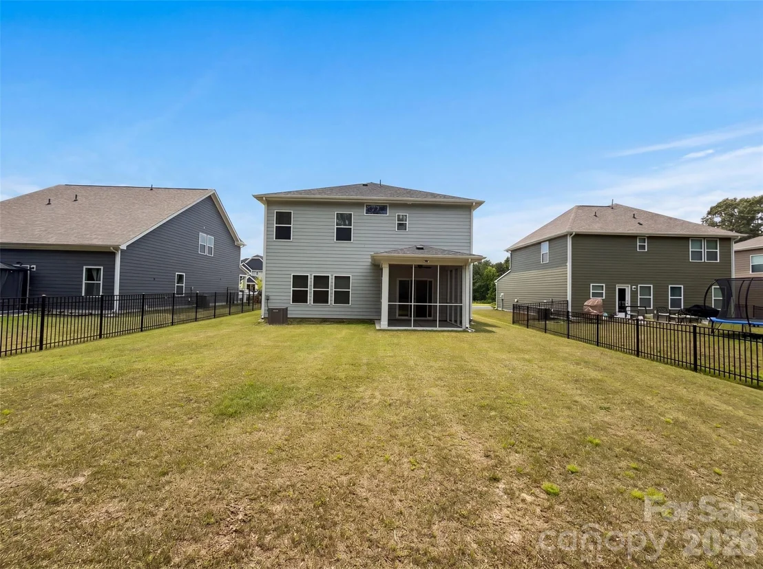 Photo of 1217 Black Walnut Street
