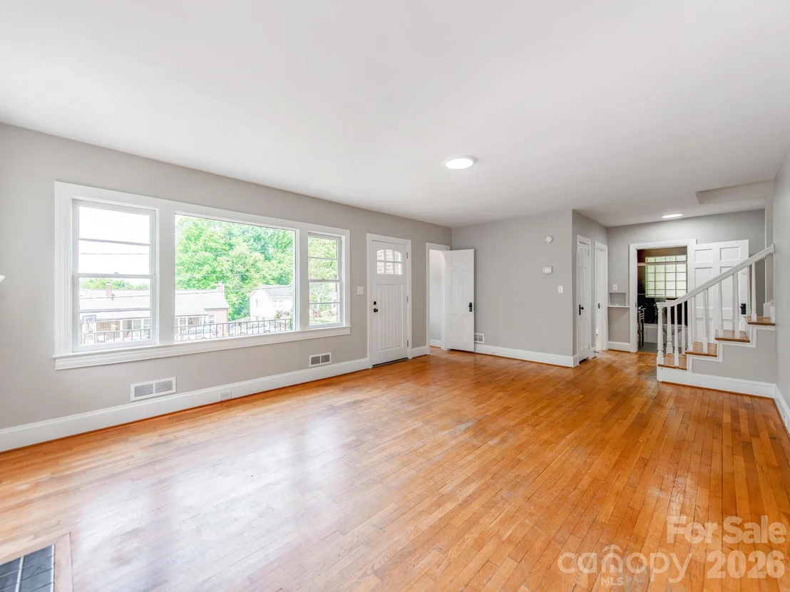 Photo of 113 Falls Street