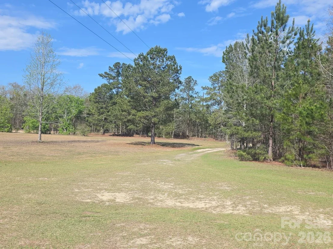 Photo of 1097 Stadium Road