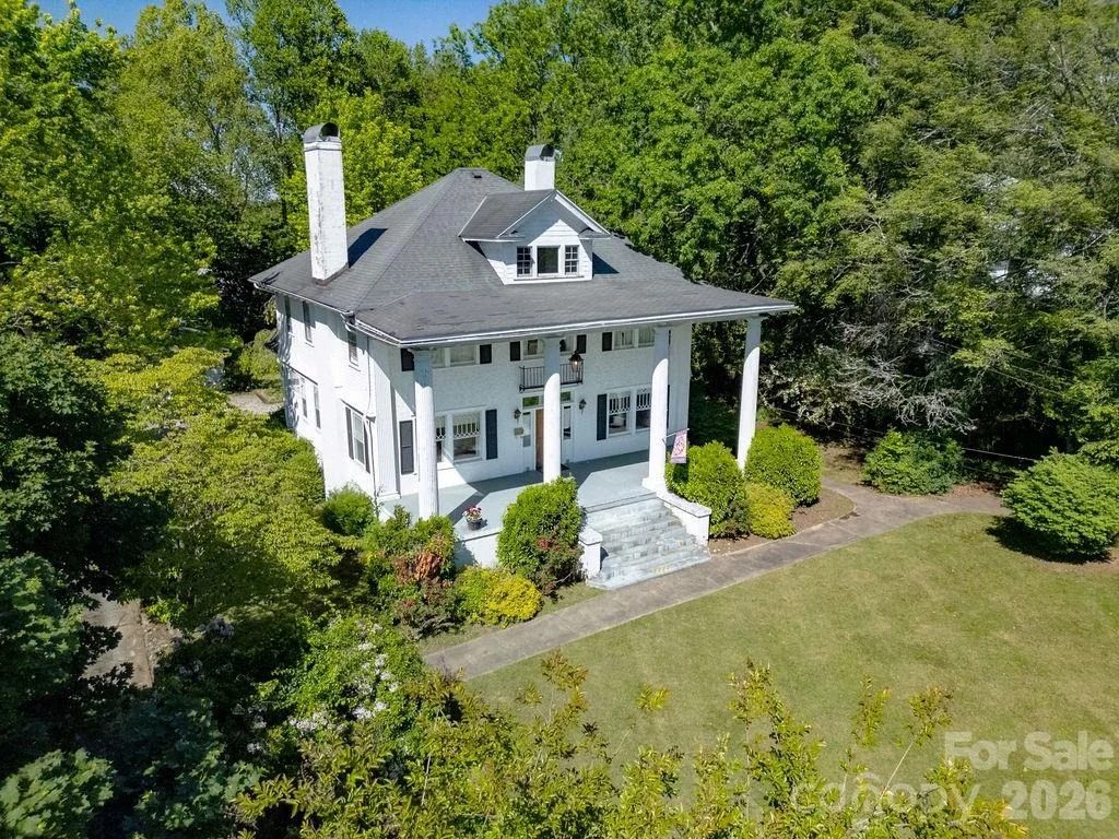 Photo of 208 Probart Street