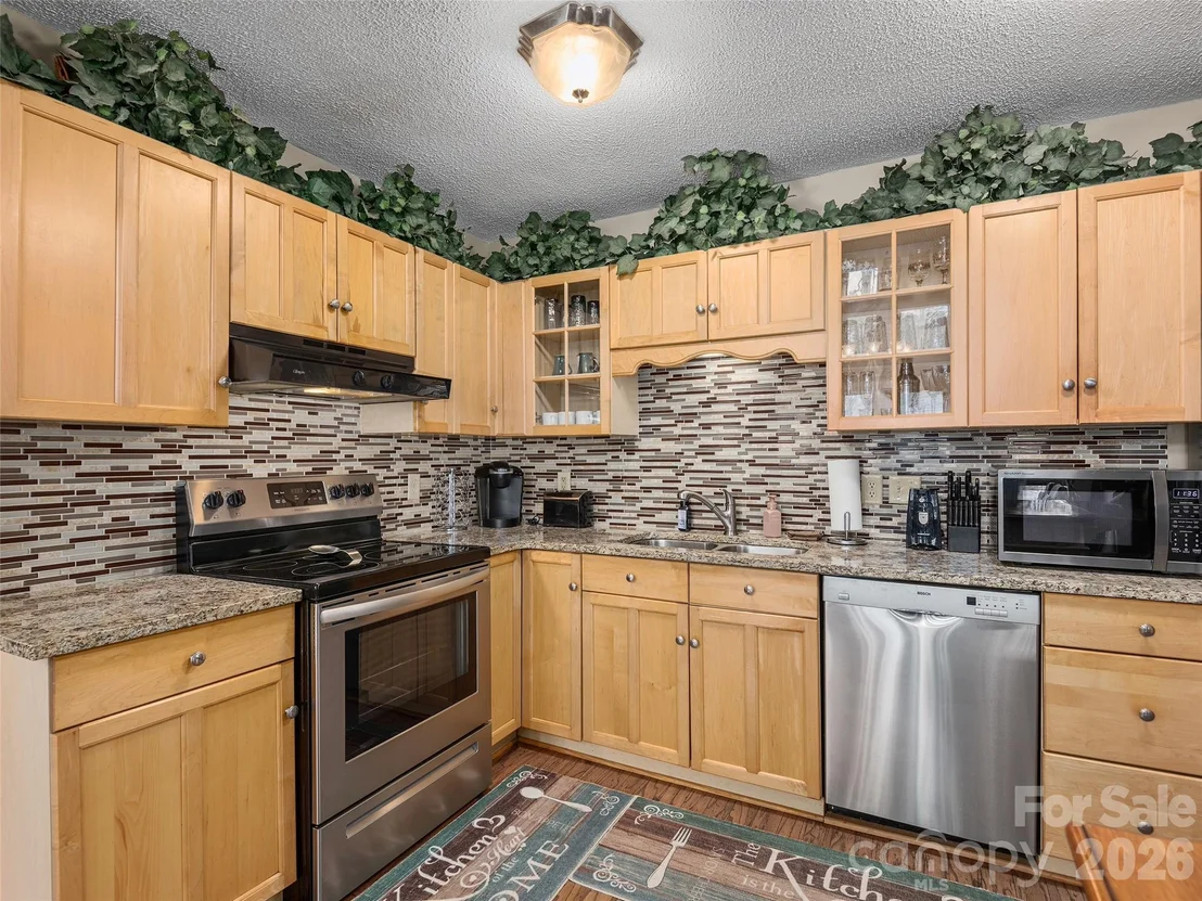 Photo of 201 Hawk Ridge Drive
