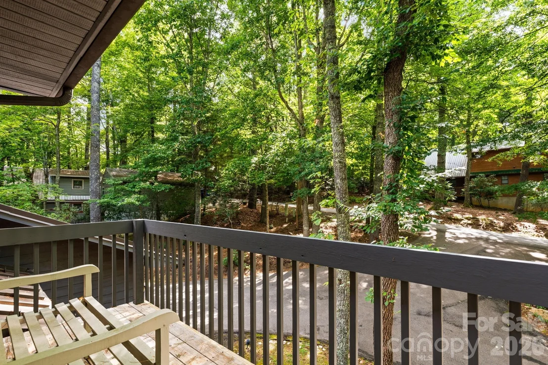 Photo of 383 Bear Ridge Trail