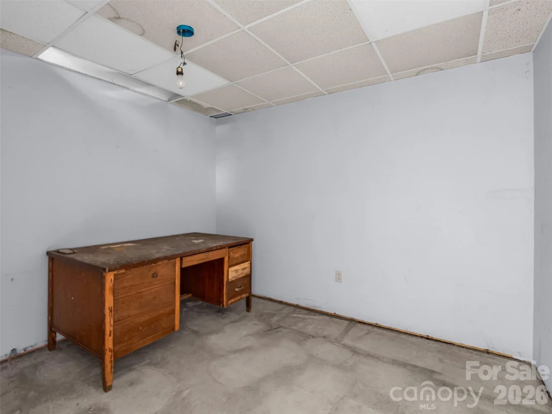 Photo of 203 Rogat Road