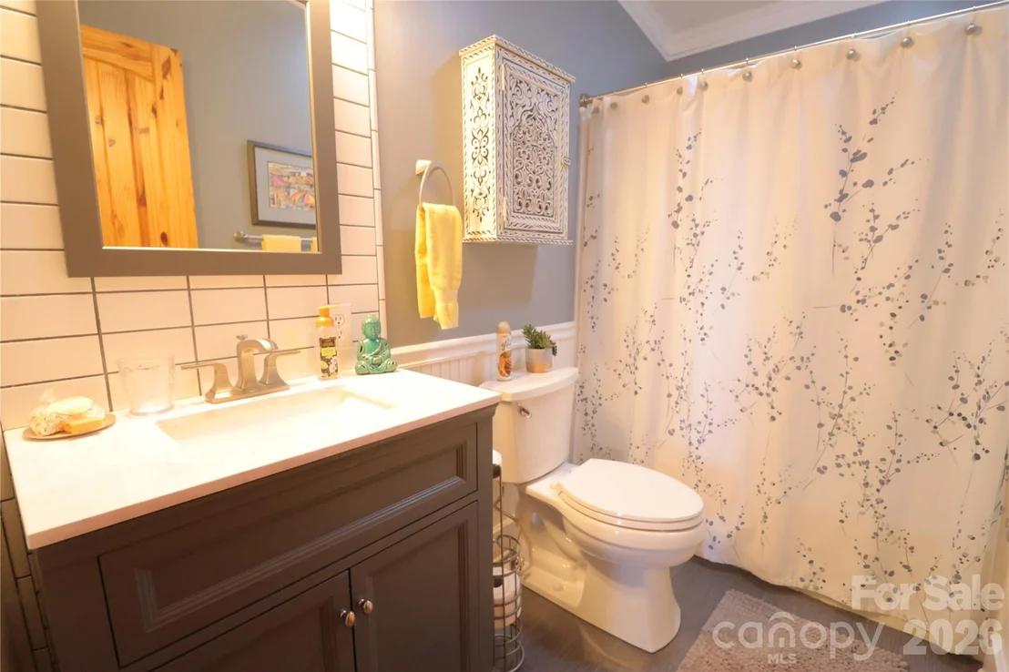 Photo of 141 Owl Haven Lane