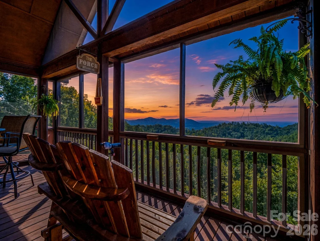 Photo of 762 Valley View Drive