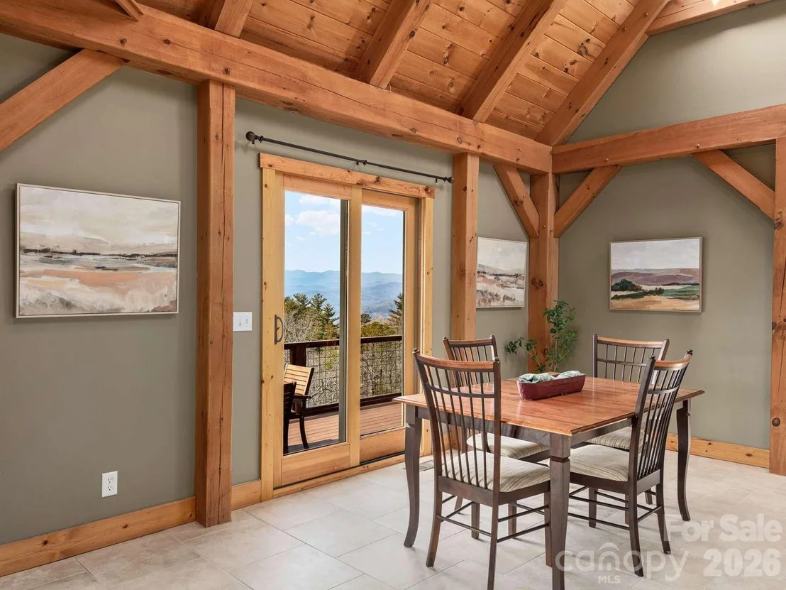 Photo of 770 Dream Weaver Drive