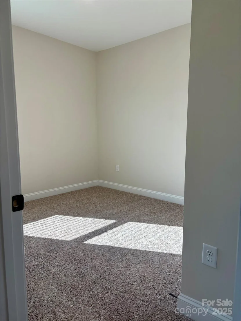 Photo of 125 Jacobs Hill Place