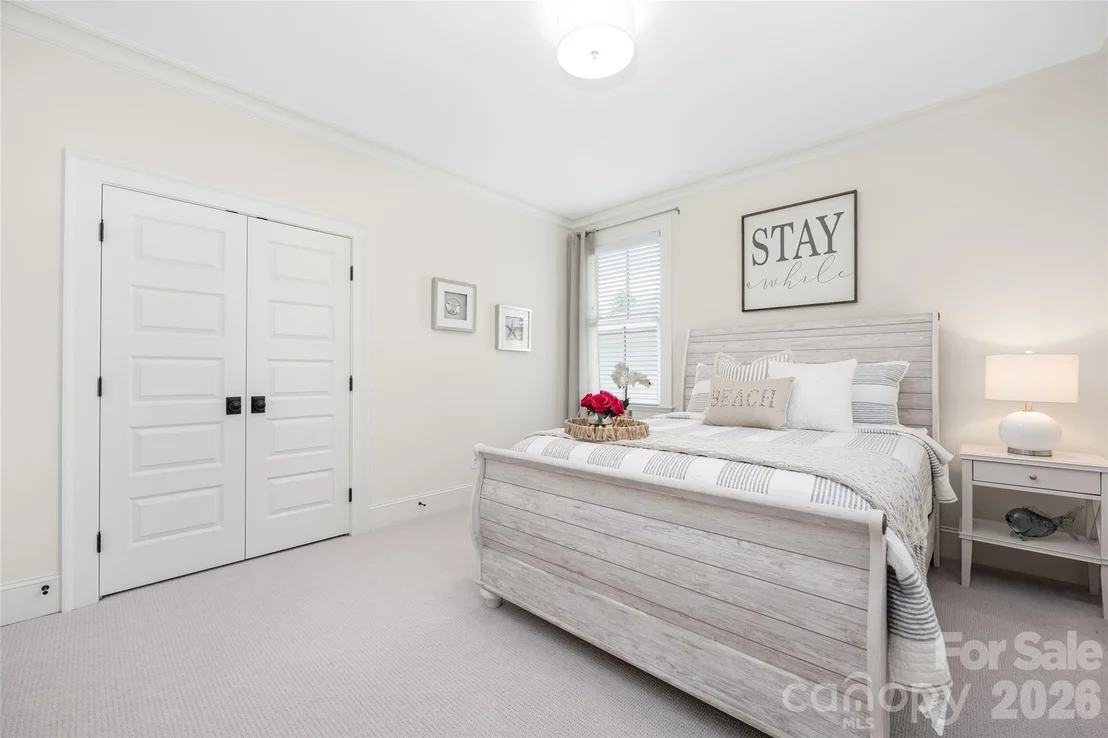 Photo of 5422 Closeburn Road
