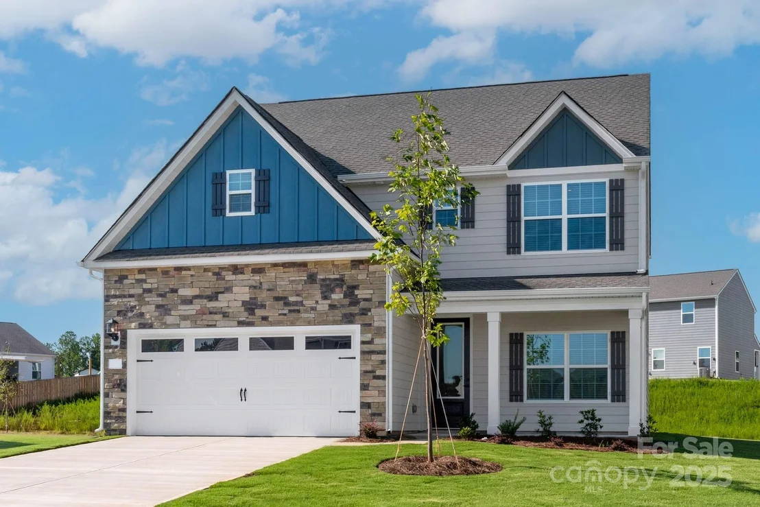 Photo of 116 Kennford Trail
