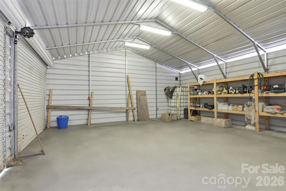 Photo of 1739 Westbrook Road