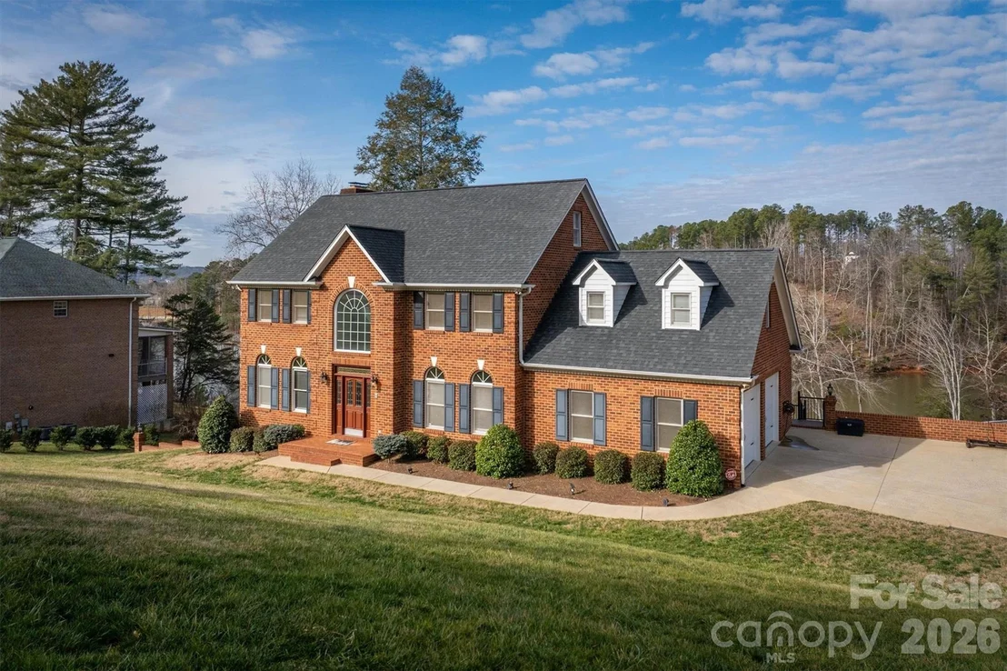 Photo of 46 Mariners Point Lane