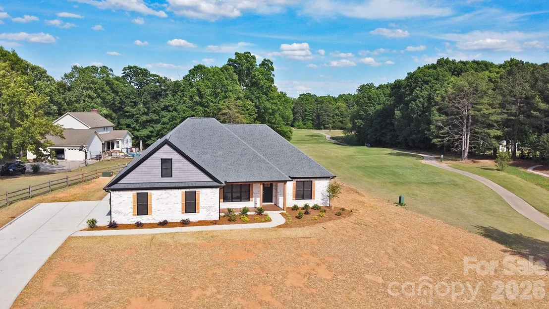 Photo of 935 Lake Wright Road