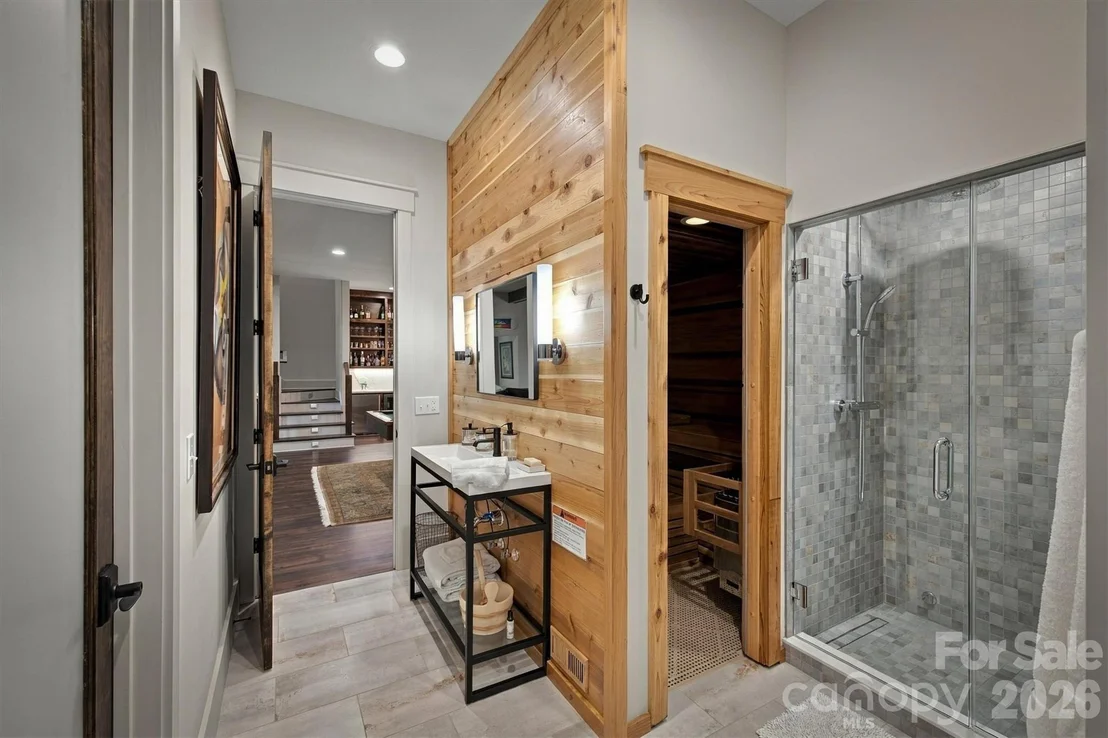 Photo of 155 Otter Waller Drive