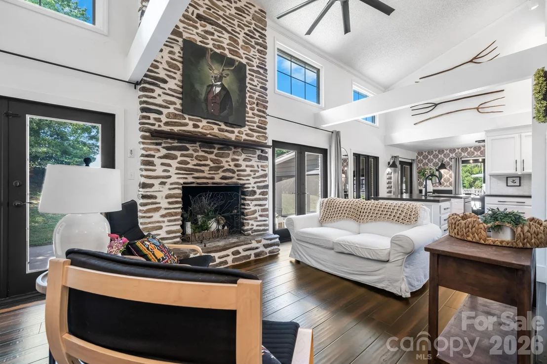 Photo of 1314 Shirebourn Drive