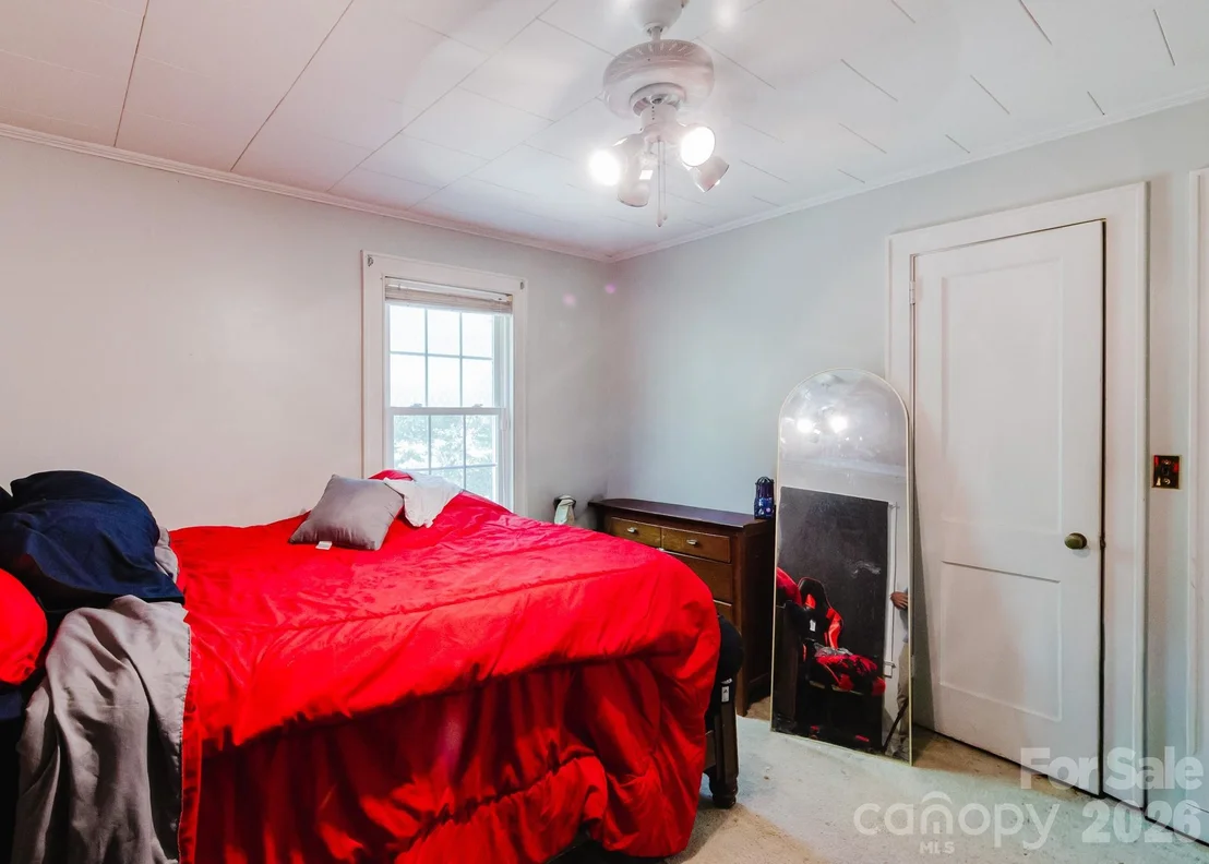 Photo of 303 Myrtle Avenue