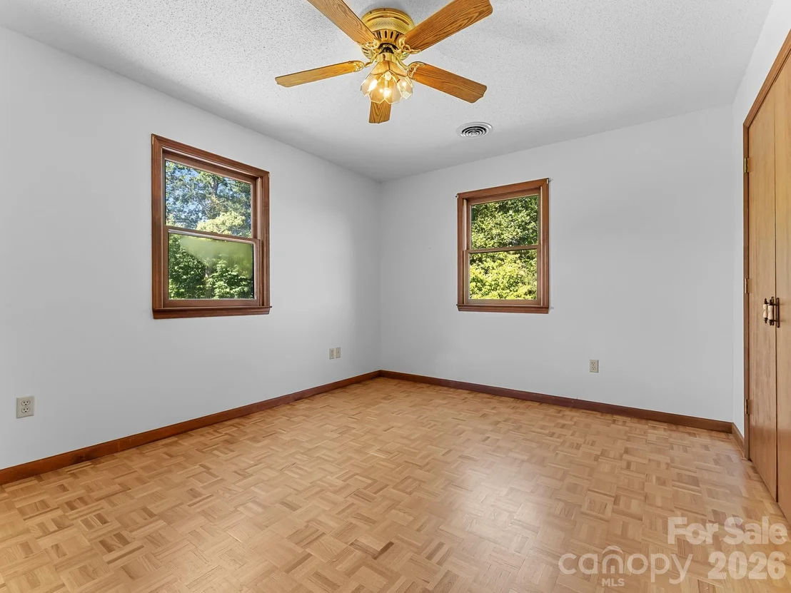 Photo of 220 Wingfield Way