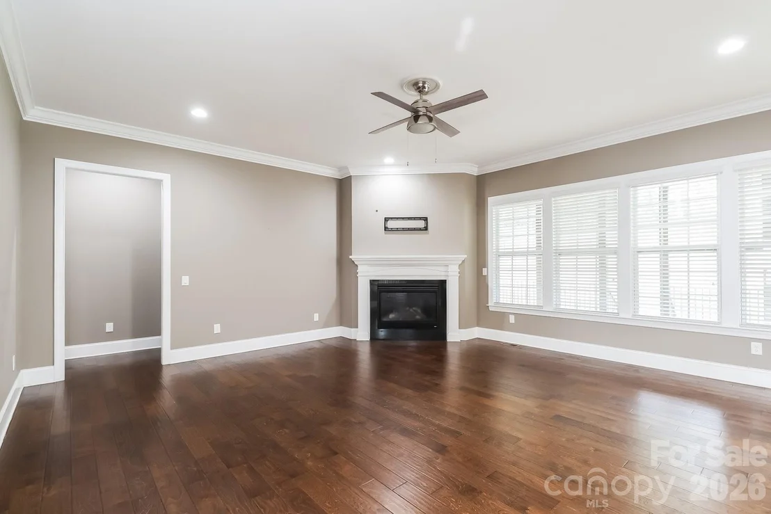 Photo of 205 N Centurion Lane