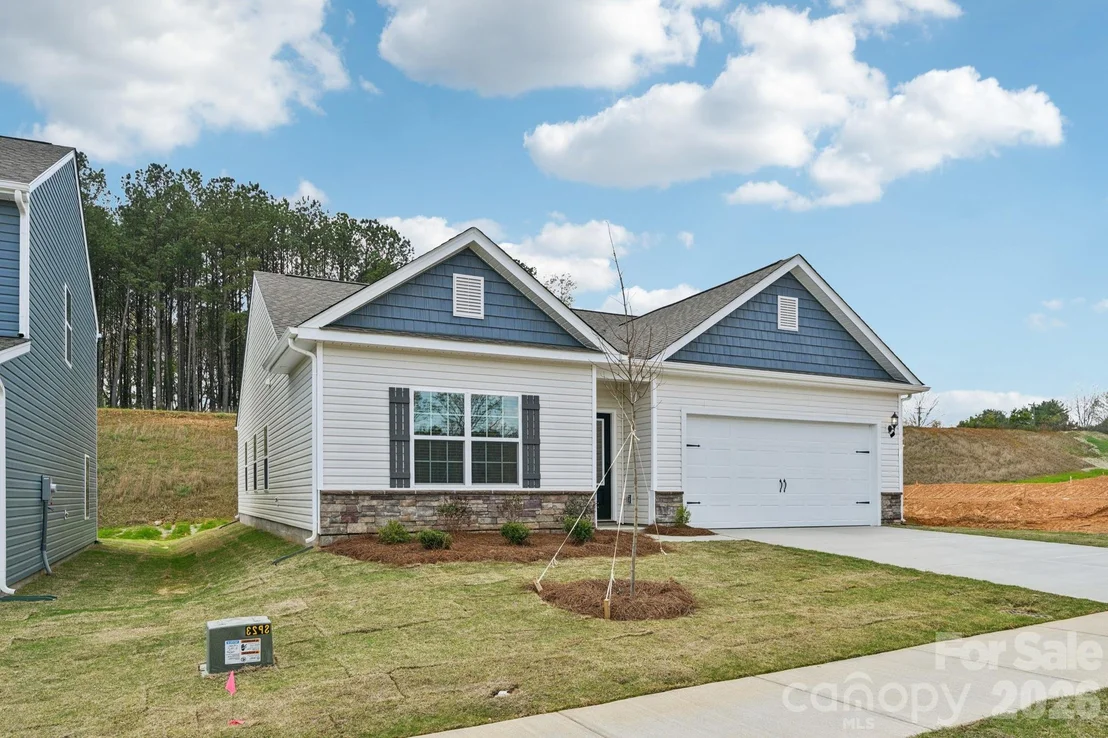 Photo of 702 Willow Estates Drive