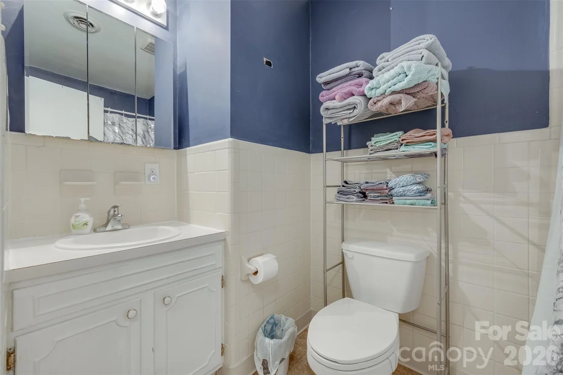 Photo of 679 Fairforest Road