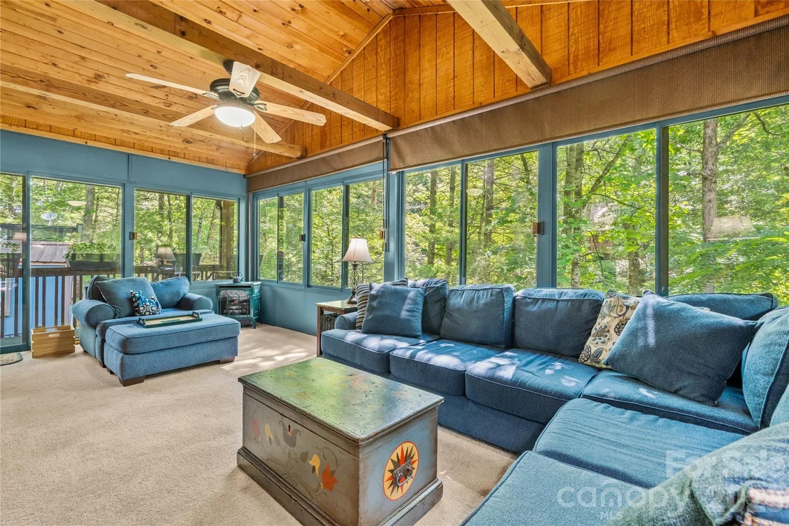 Photo of 180 Longview Road