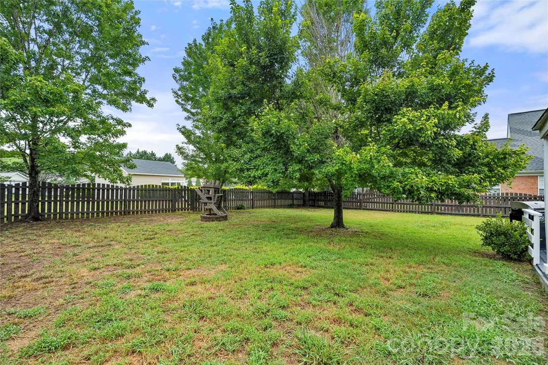 Photo of 4614 Capstone Drive