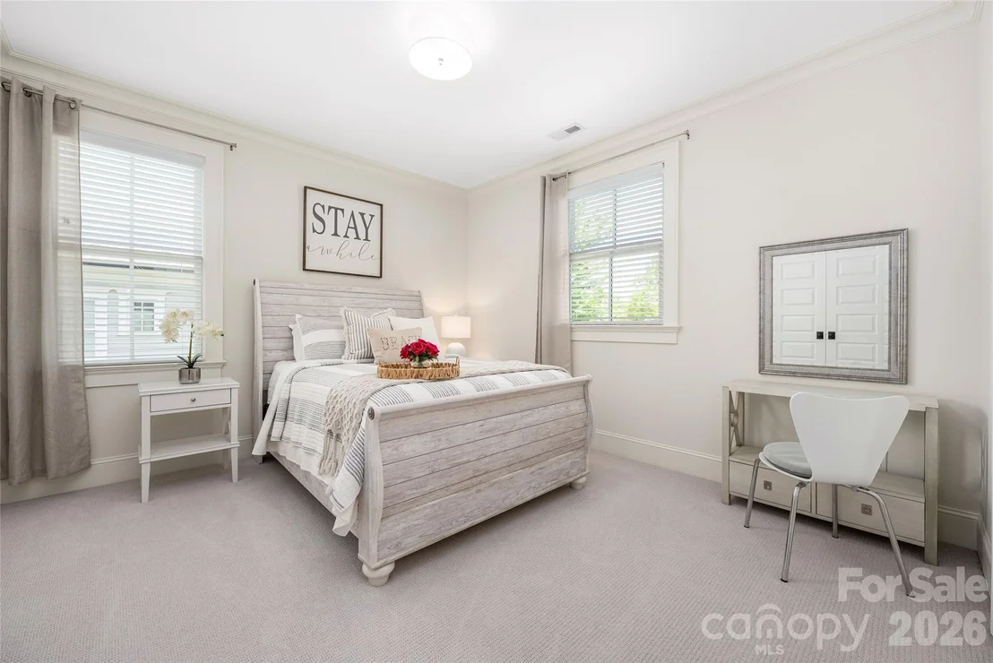Photo of 5422 Closeburn Road