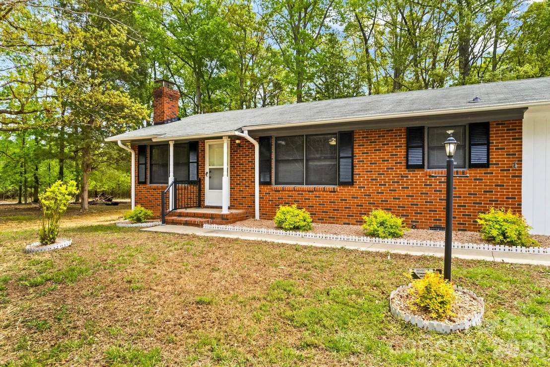 Photo of 6325 Long Ferry Road