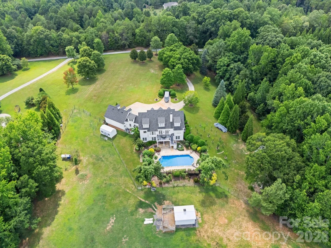 Photo of 340 Harrison Road