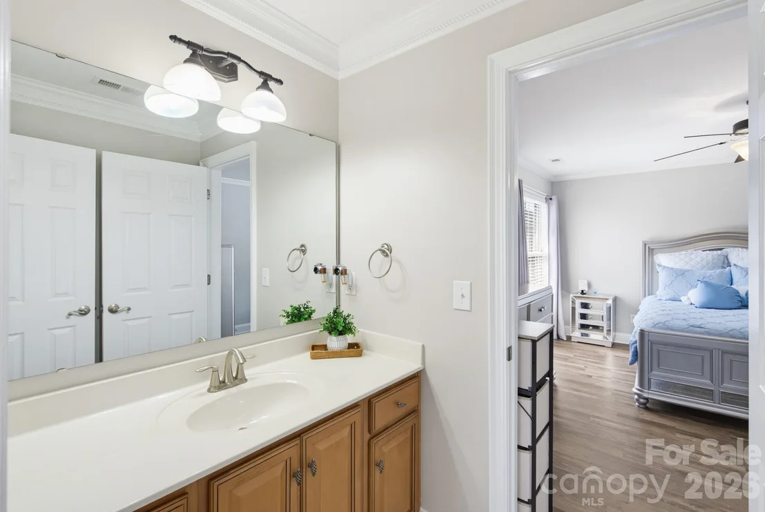 Photo of 1177 Springlake Road