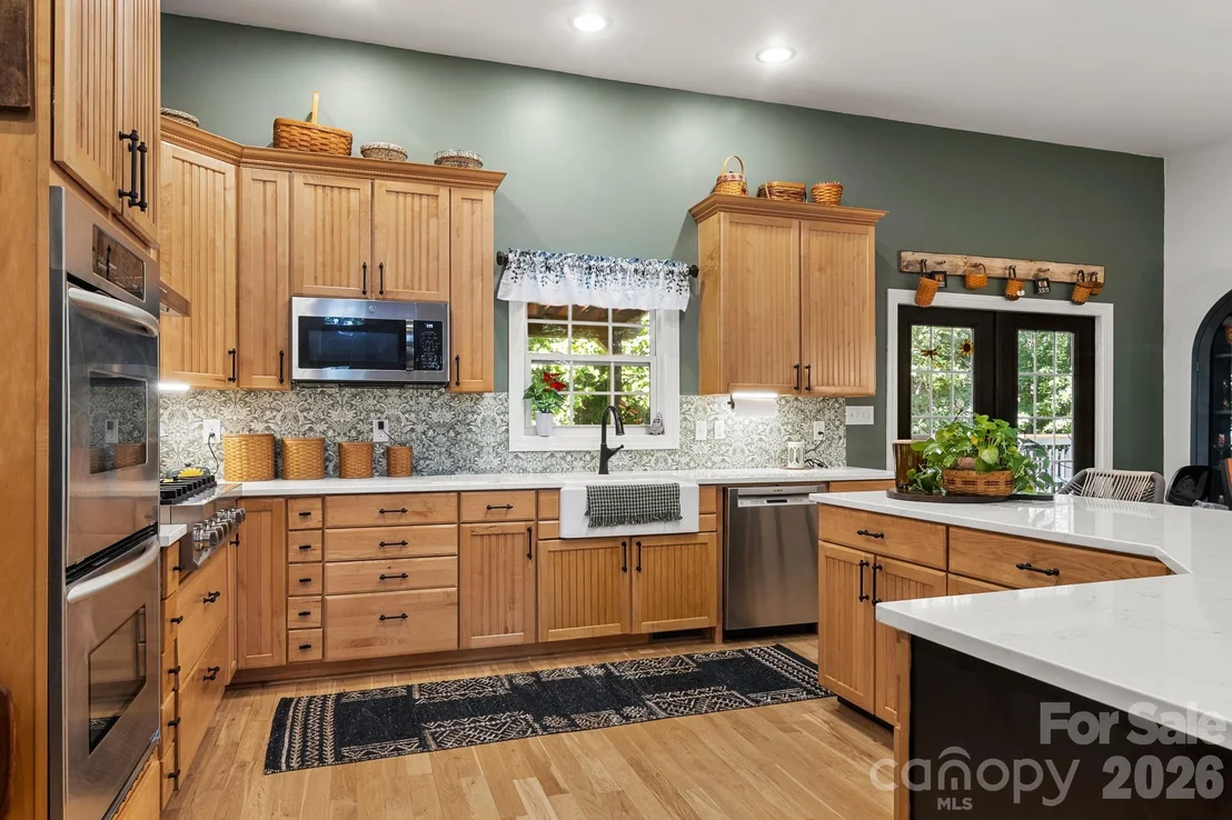 Photo of 613 Perry Road