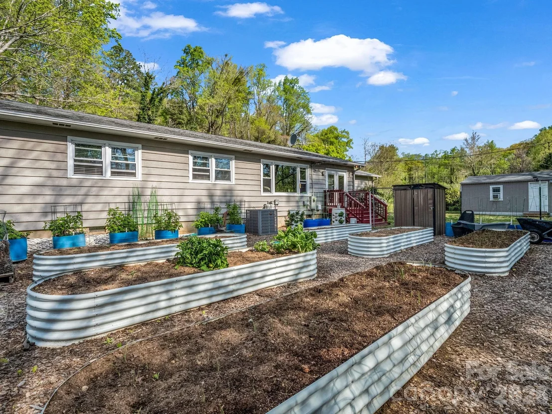 Photo of 120 Warrior Drive