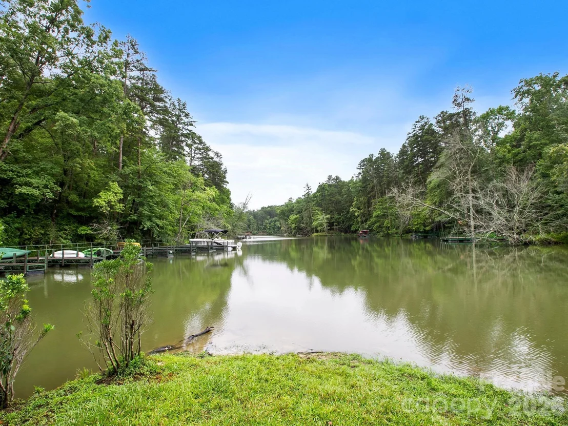 Photo of 46 Indian Summer Lane