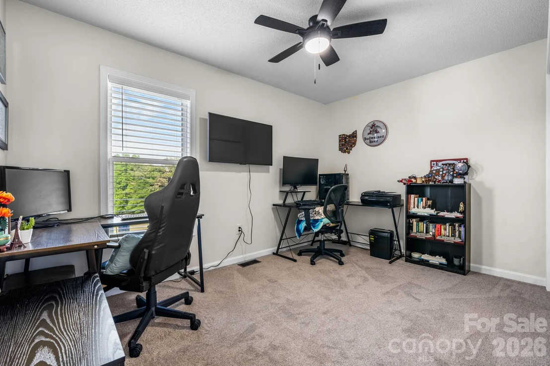 Photo of 5068 Tonys Way