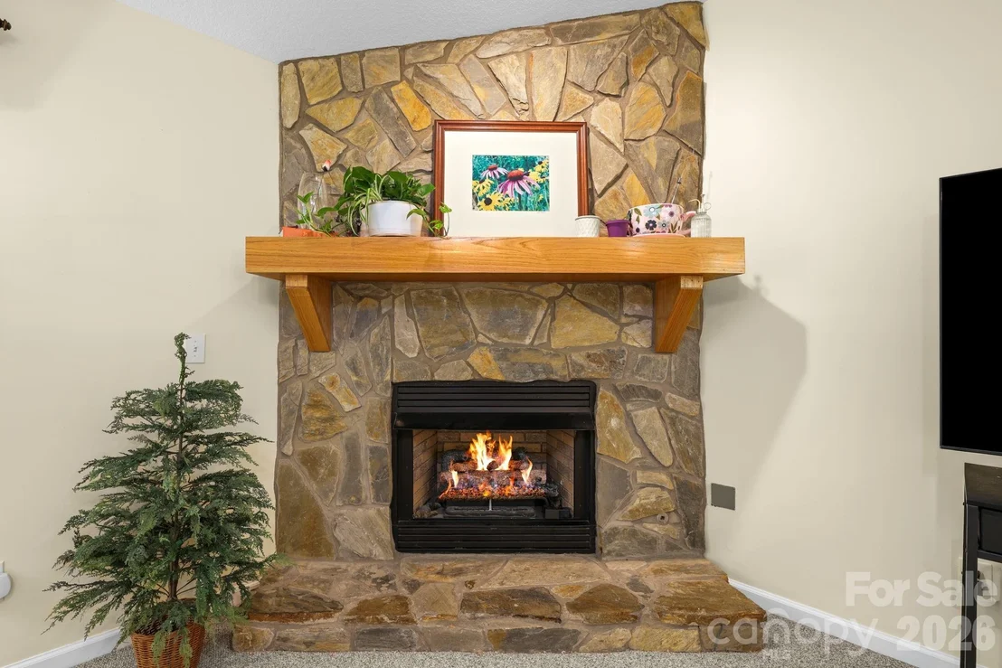Photo of 17 Coventry Circle E