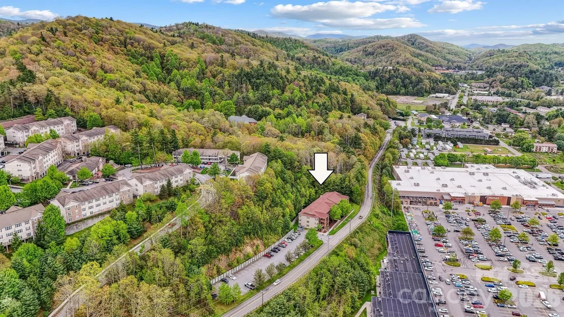 Photo of 800 Meadowview Drive