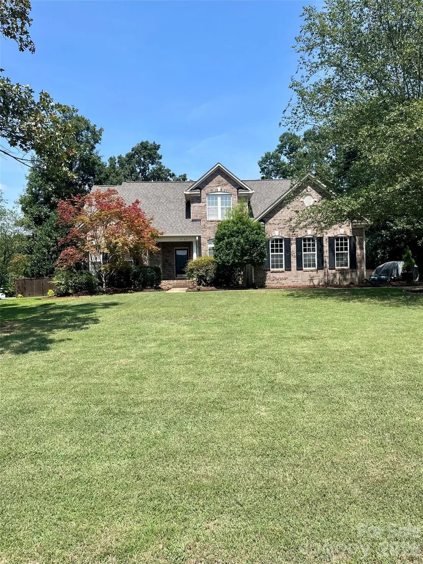 Photo of 2107 Heath Lake Drive