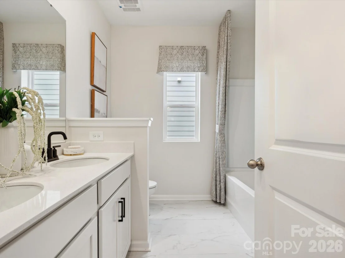 Photo of 5066 Puddle Pond Road