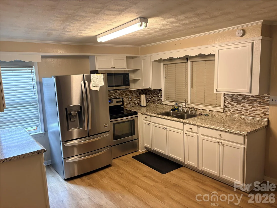 Photo of 420 Hampton Road