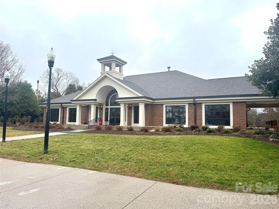 Photo of 5136 Mark Drive NE