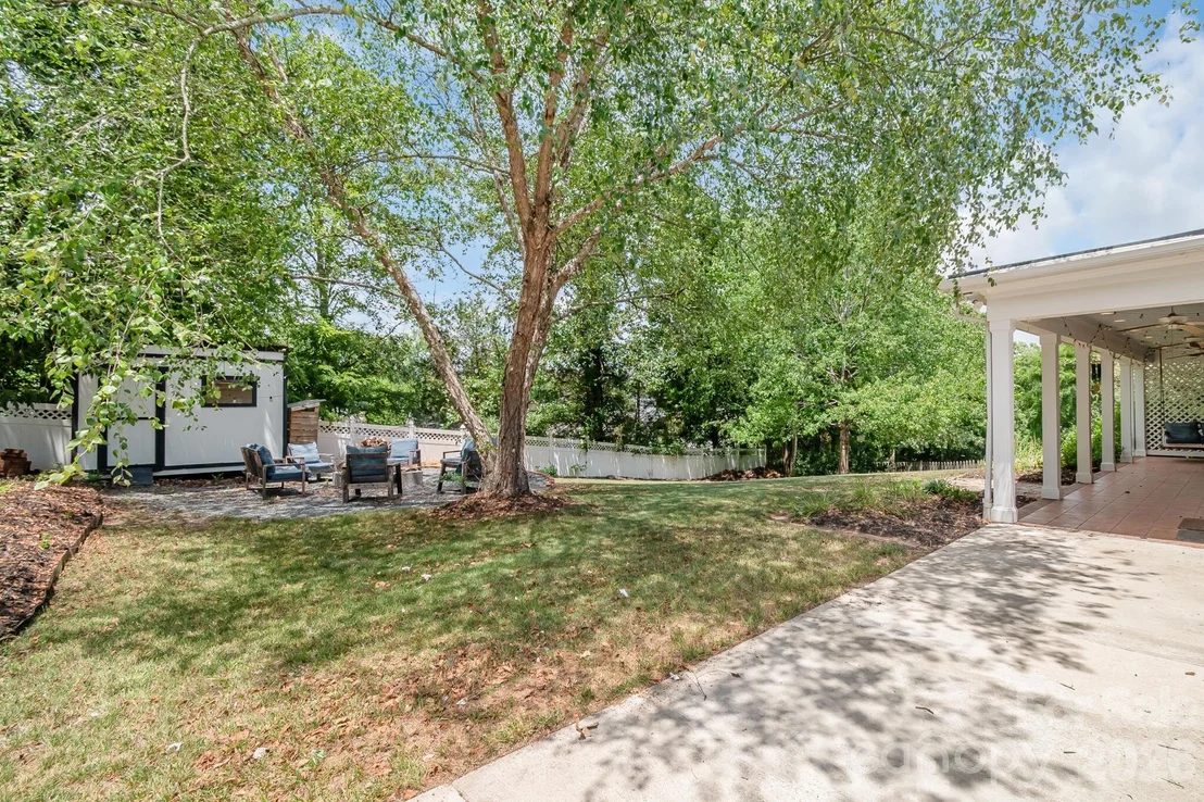 Photo of 12328 Sandringham Place