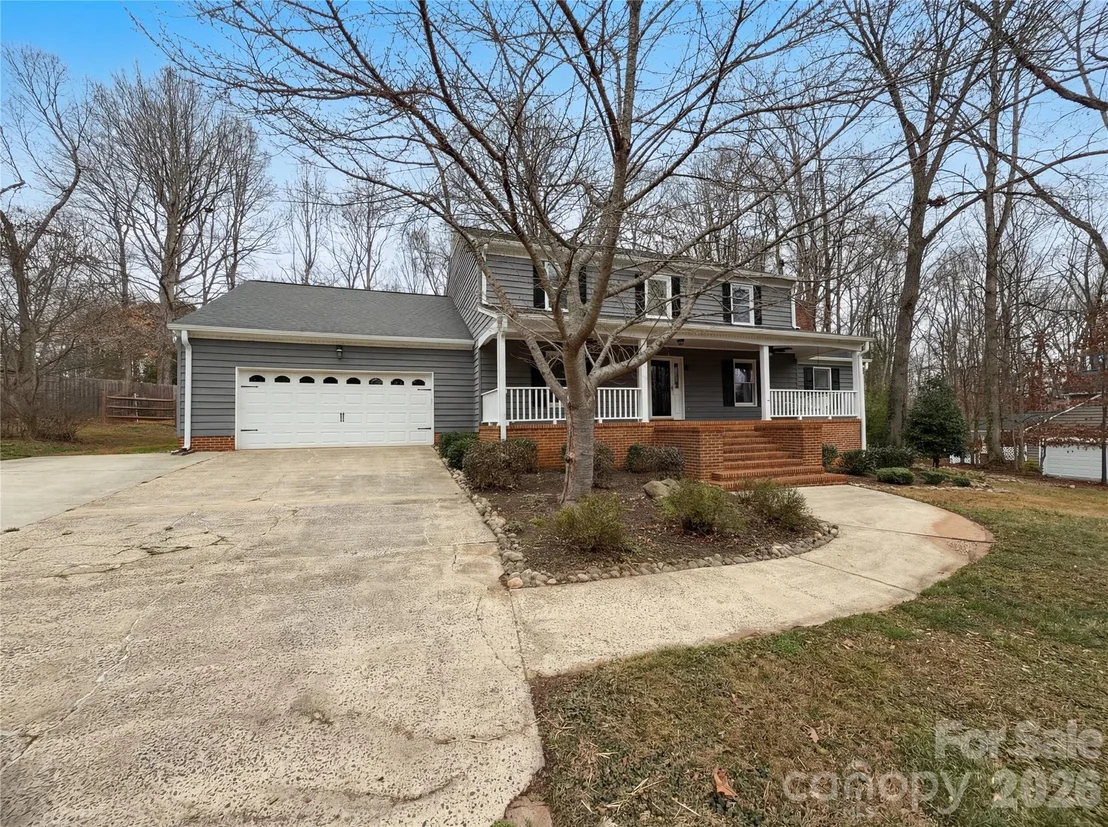 Photo of 3029 Southampton Circle
