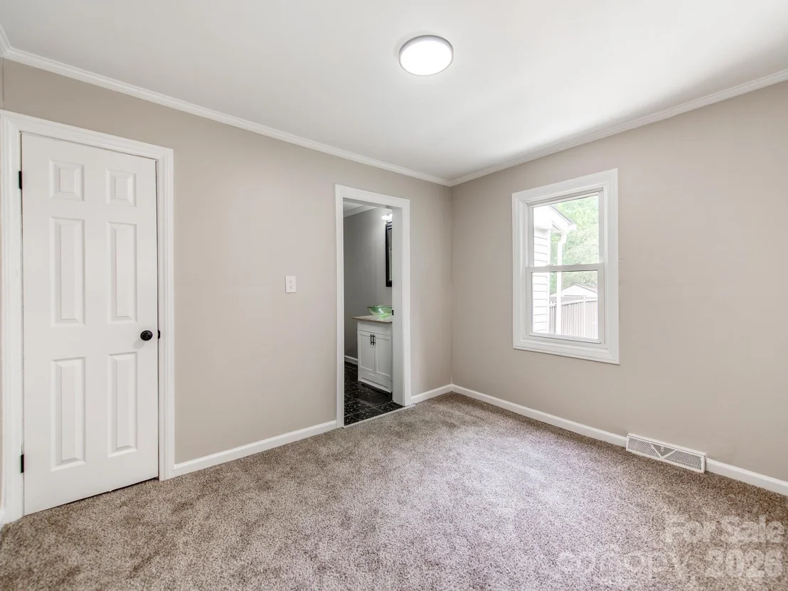 Photo of 331 Park Road