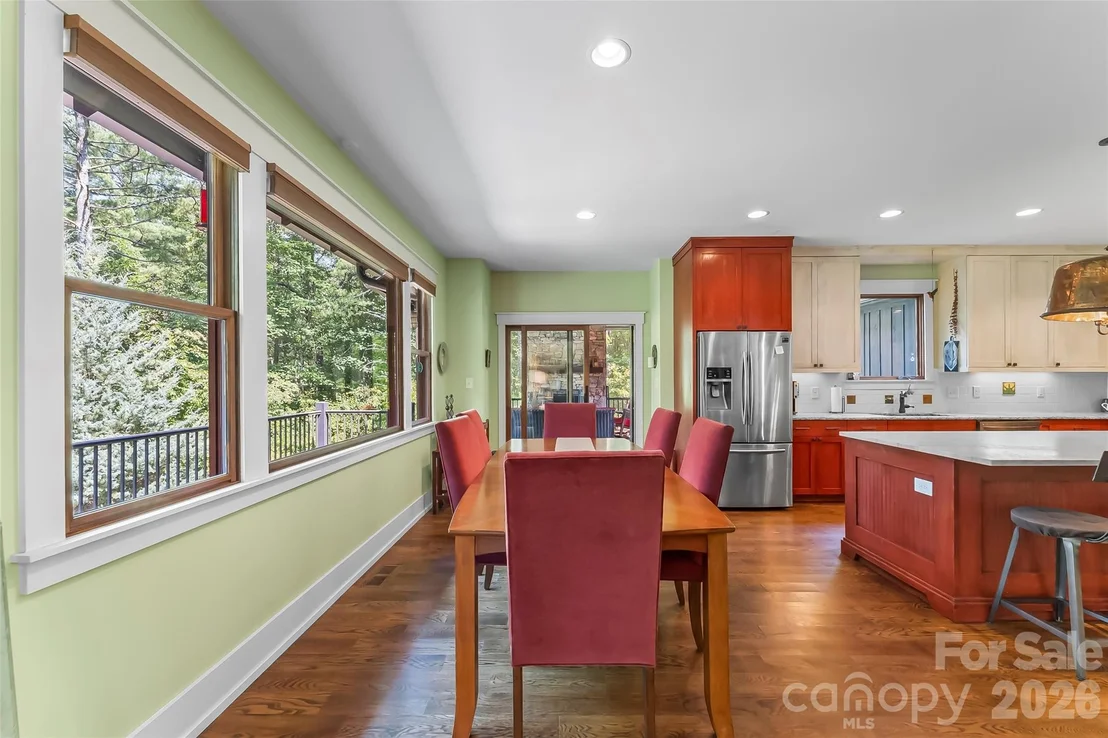 Photo of 3201 Donahue Drive