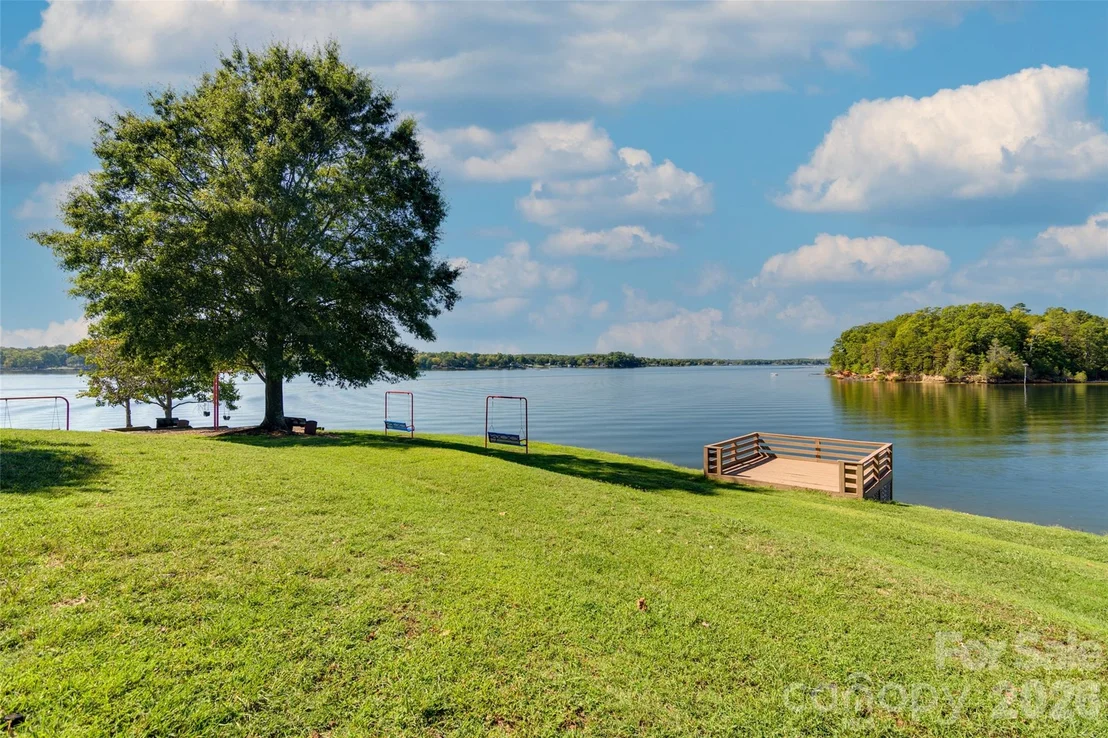 Photo of 29010 Silver Fox Drive