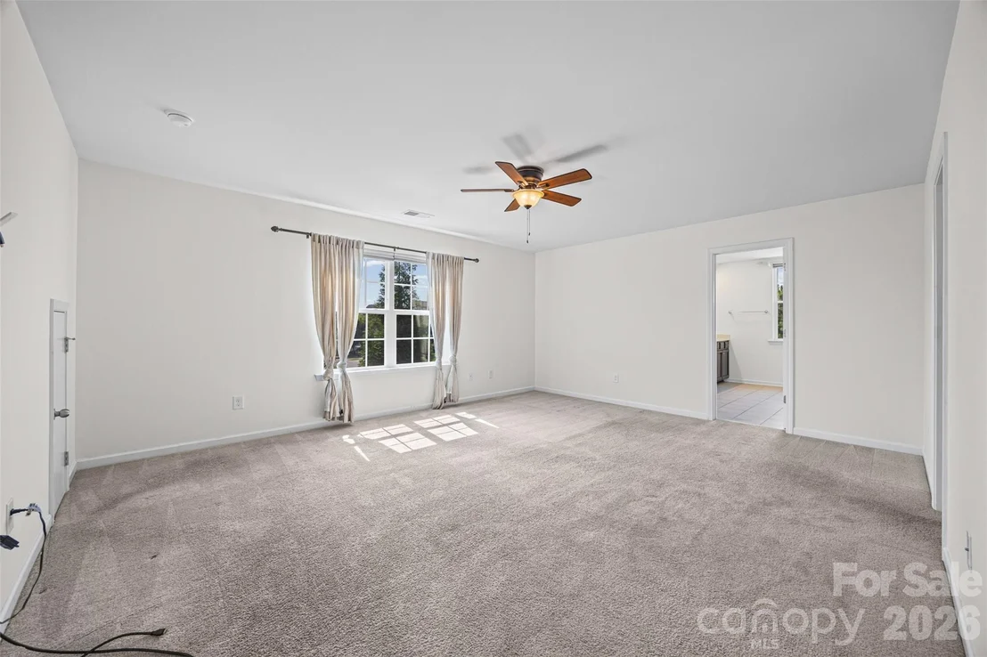 Photo of 406 Livingston Drive