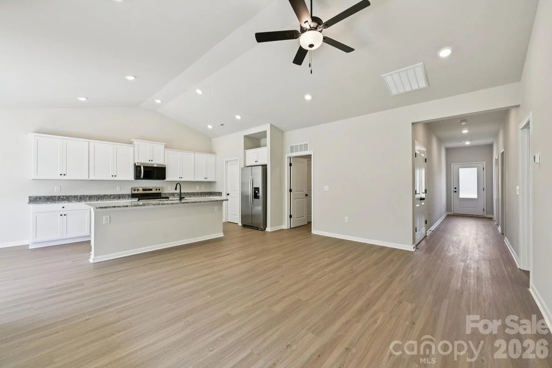 Photo of 802 Willow Estates Drive