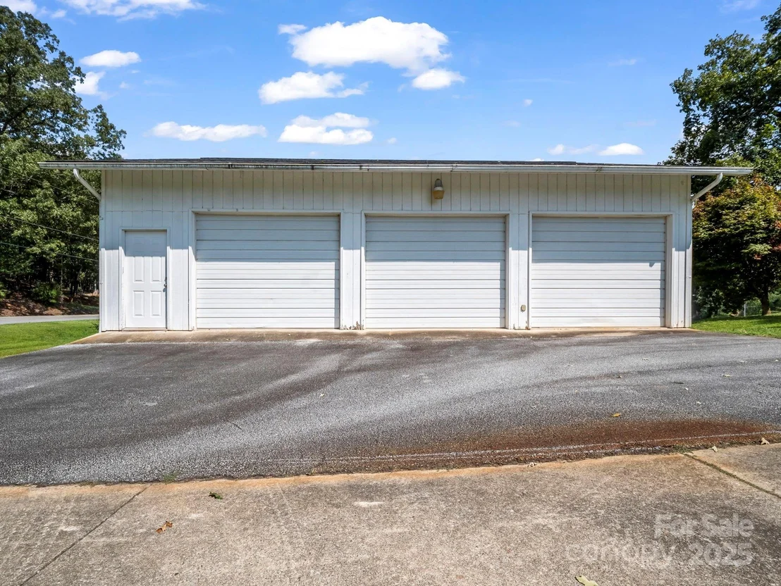 Photo of 256 School Road