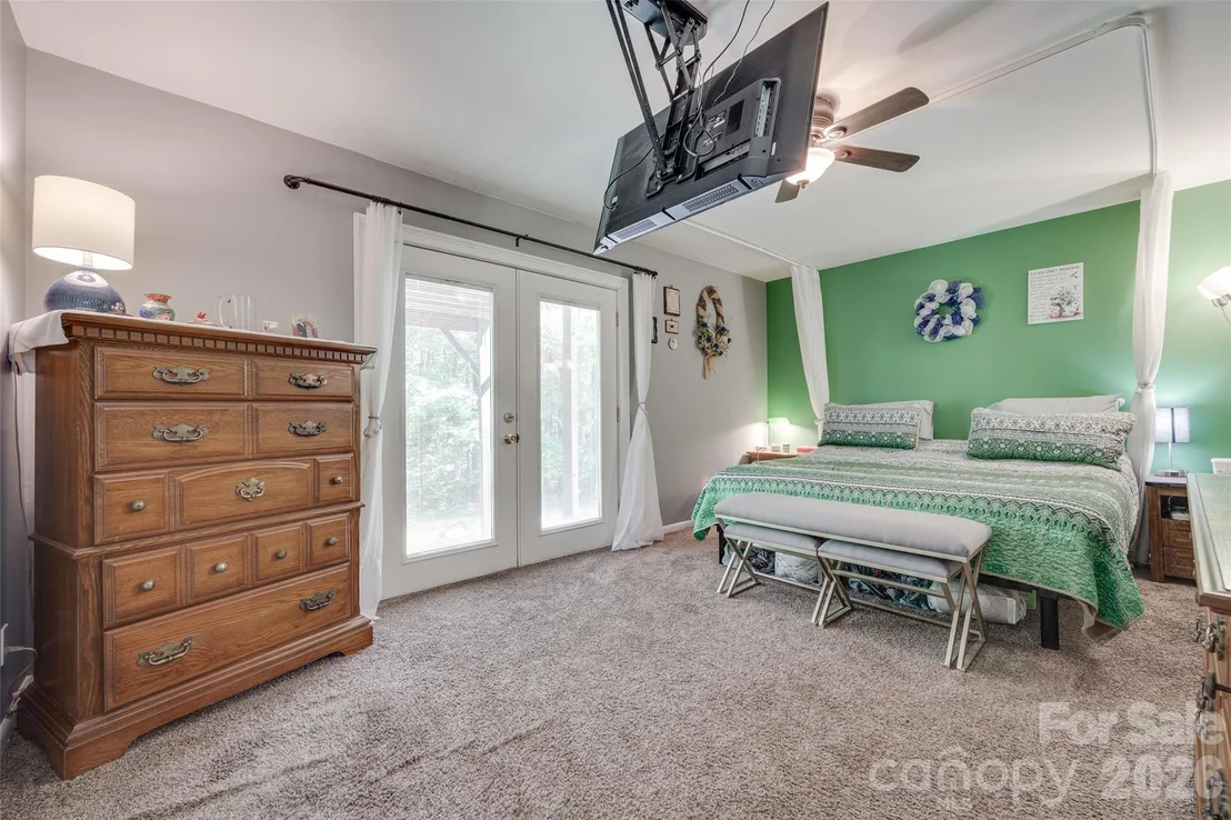 Photo of 679 Fairforest Road
